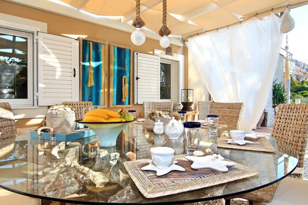 Luxury Villa Sea Melody Palaiá Fókaia Exterior foto